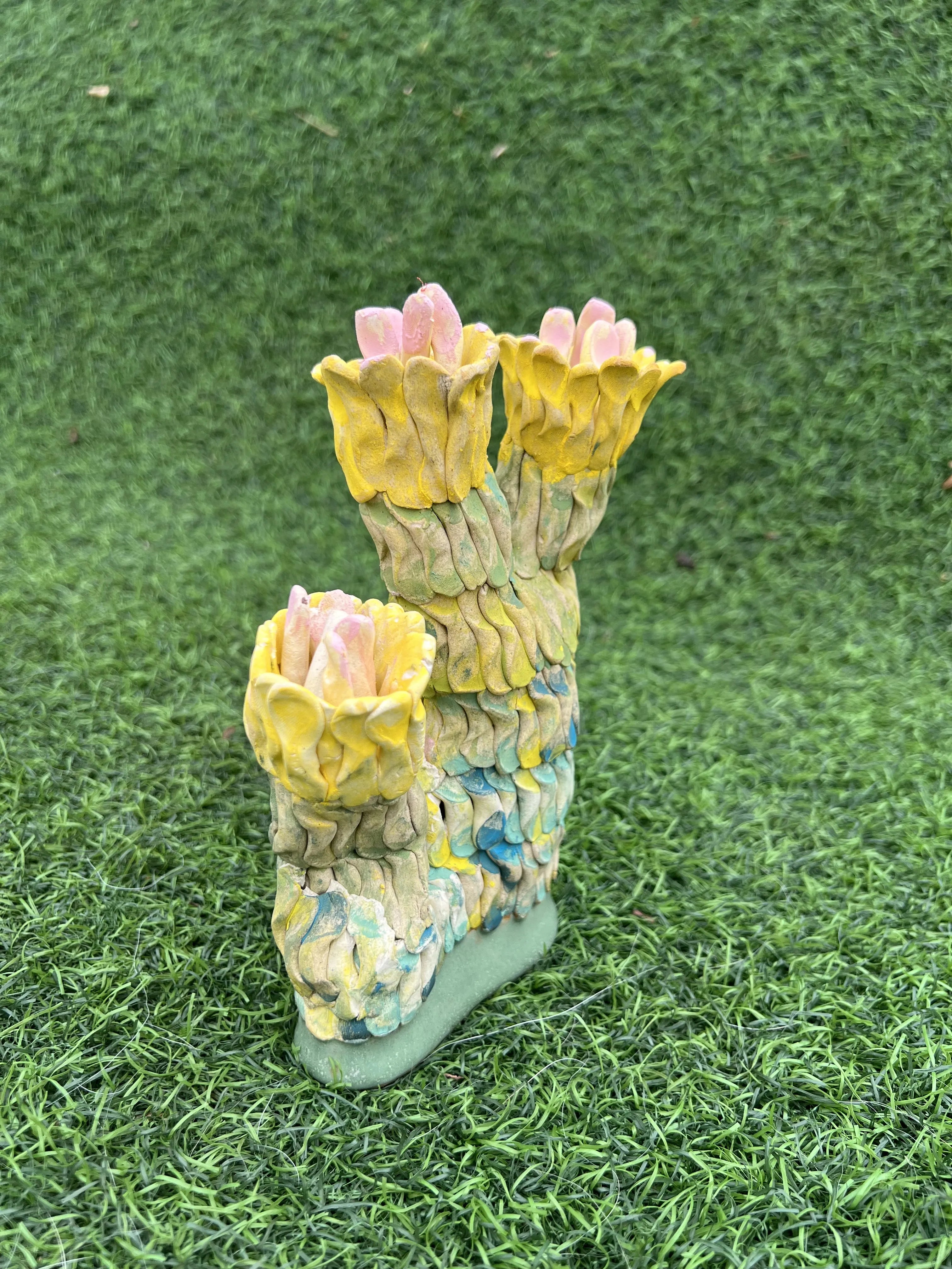 Yellow Flowers, Pink Stamen